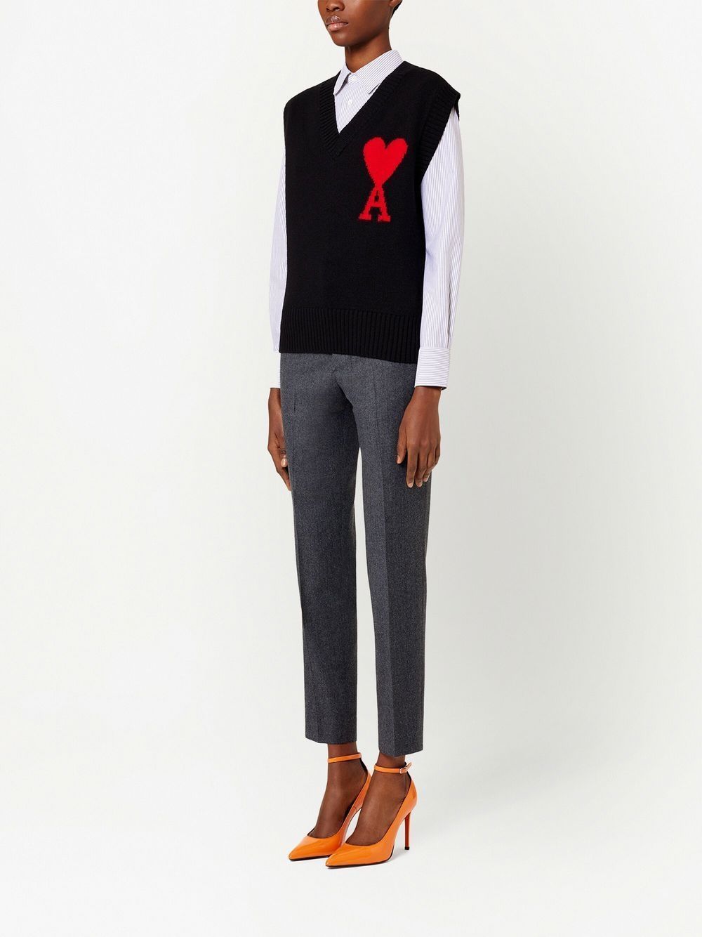 AMI Big Heart Logo Sleeveless Sweater (UKS702.018)