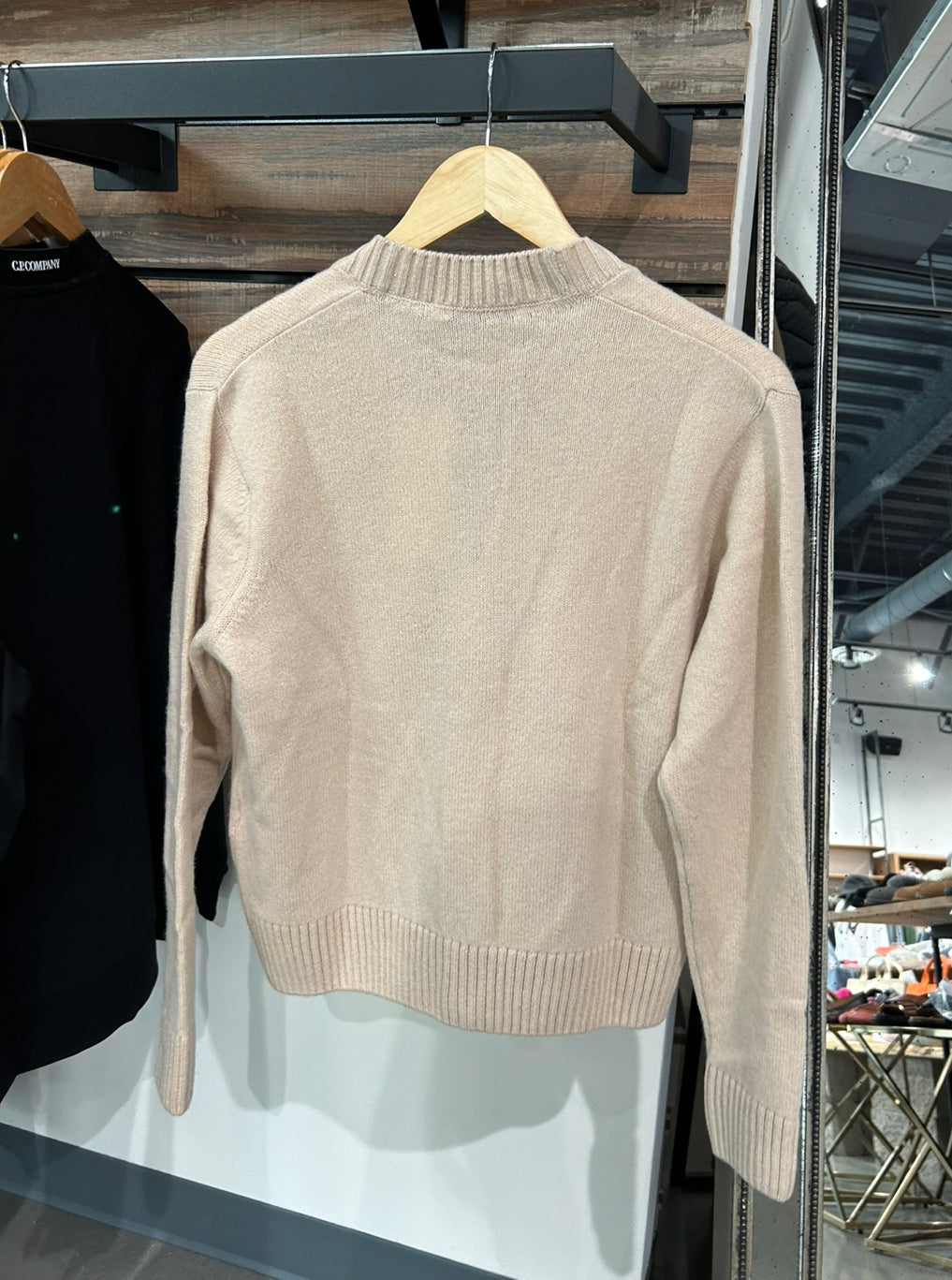 Maison Kitsuné Classic Fox Head Wool Cardigan (HW00503KT1006)
