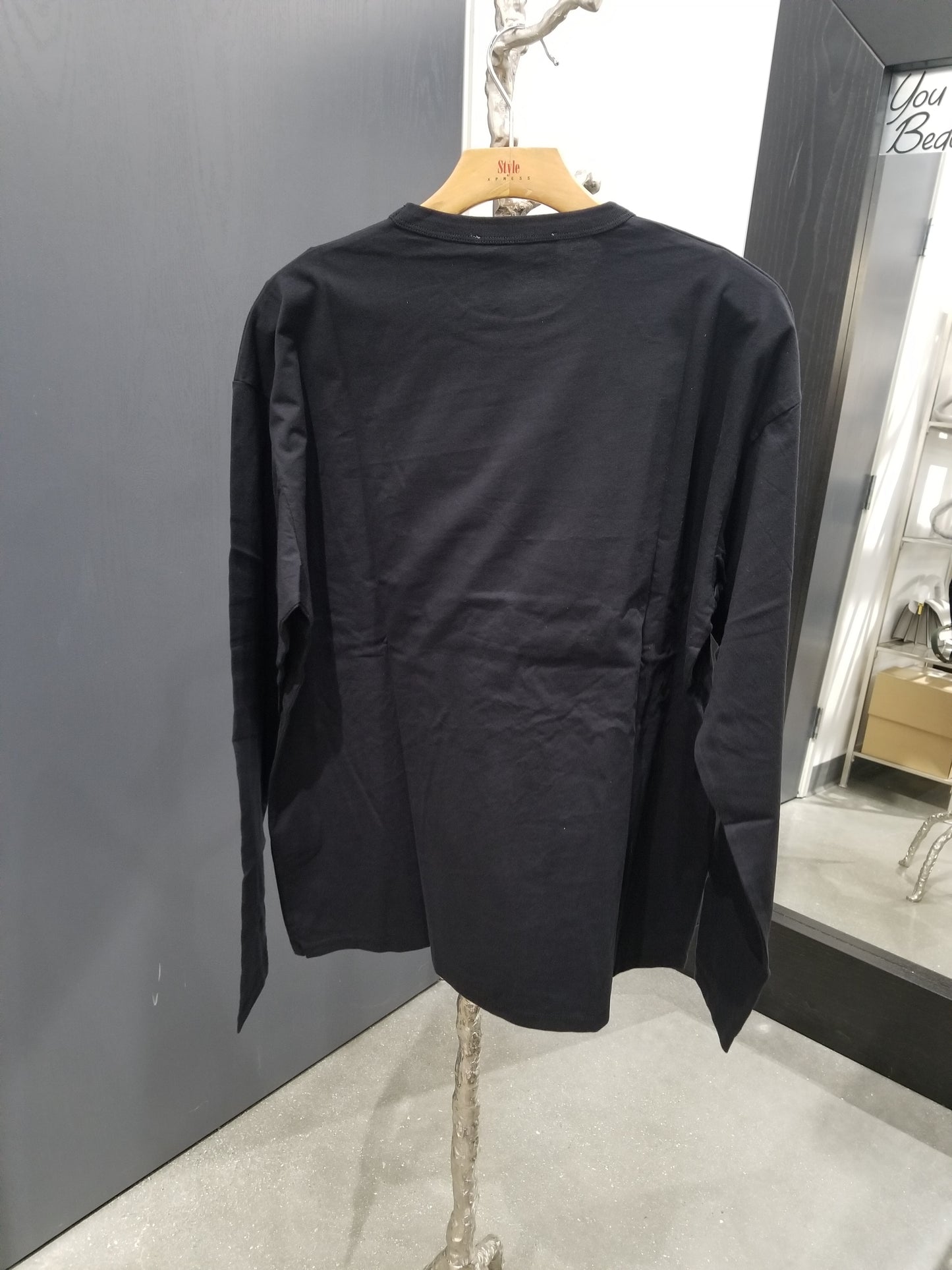 Maison Kitsuné Tricolor Fox Patch Long Sleeve Tee (FU00163KJ0010)