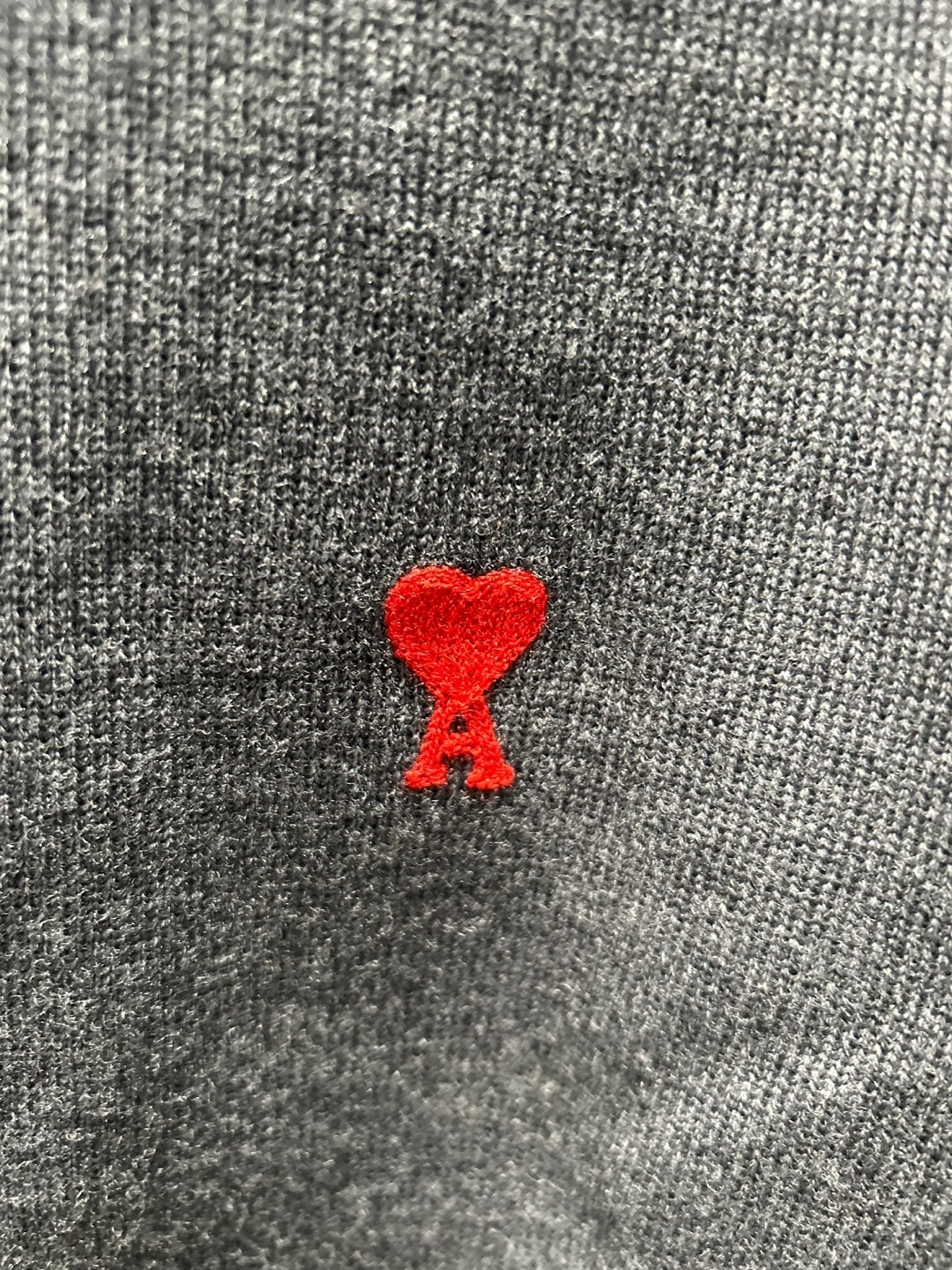 AMI Small Heart Logo Crewneck Sweater (FKS001.001)