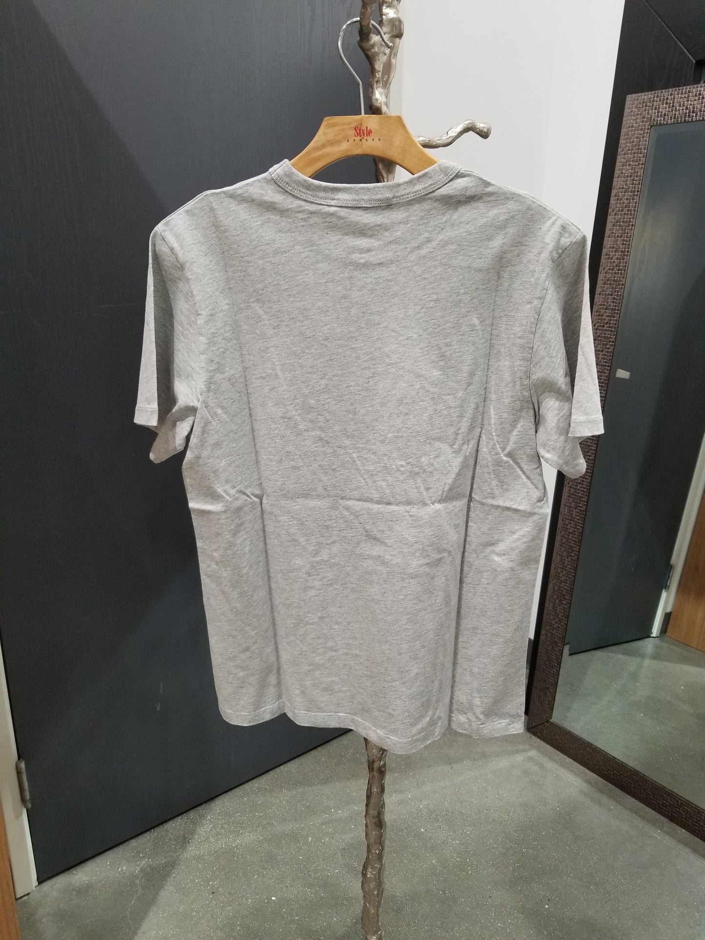 Maison Kitsuné Paris Taxi Graphic T-Shirt (IU00101KJ0008)