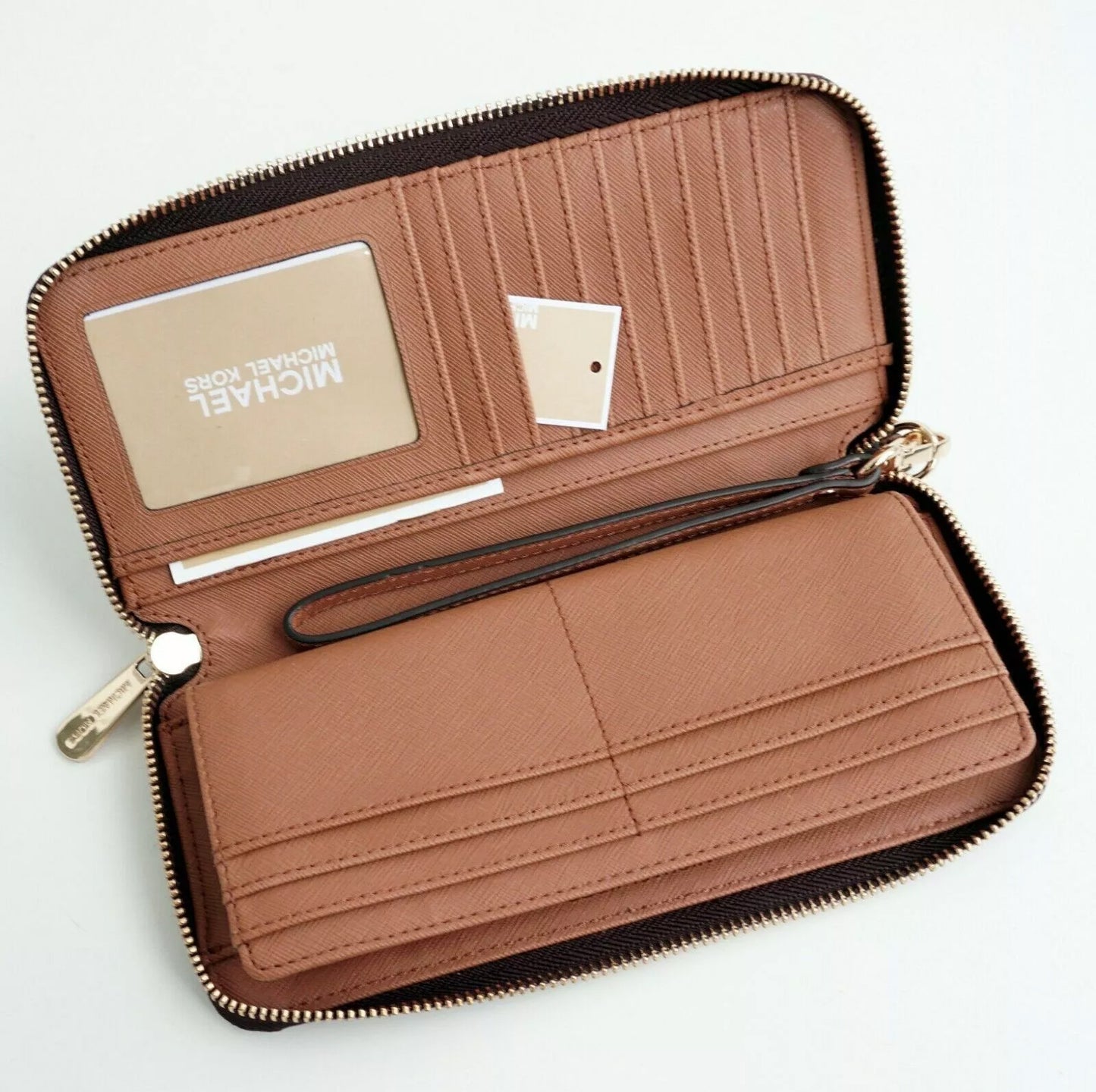 Michael Kors Jet Set Travel Logo LG Continental Wallet (35F8GTVT3B)