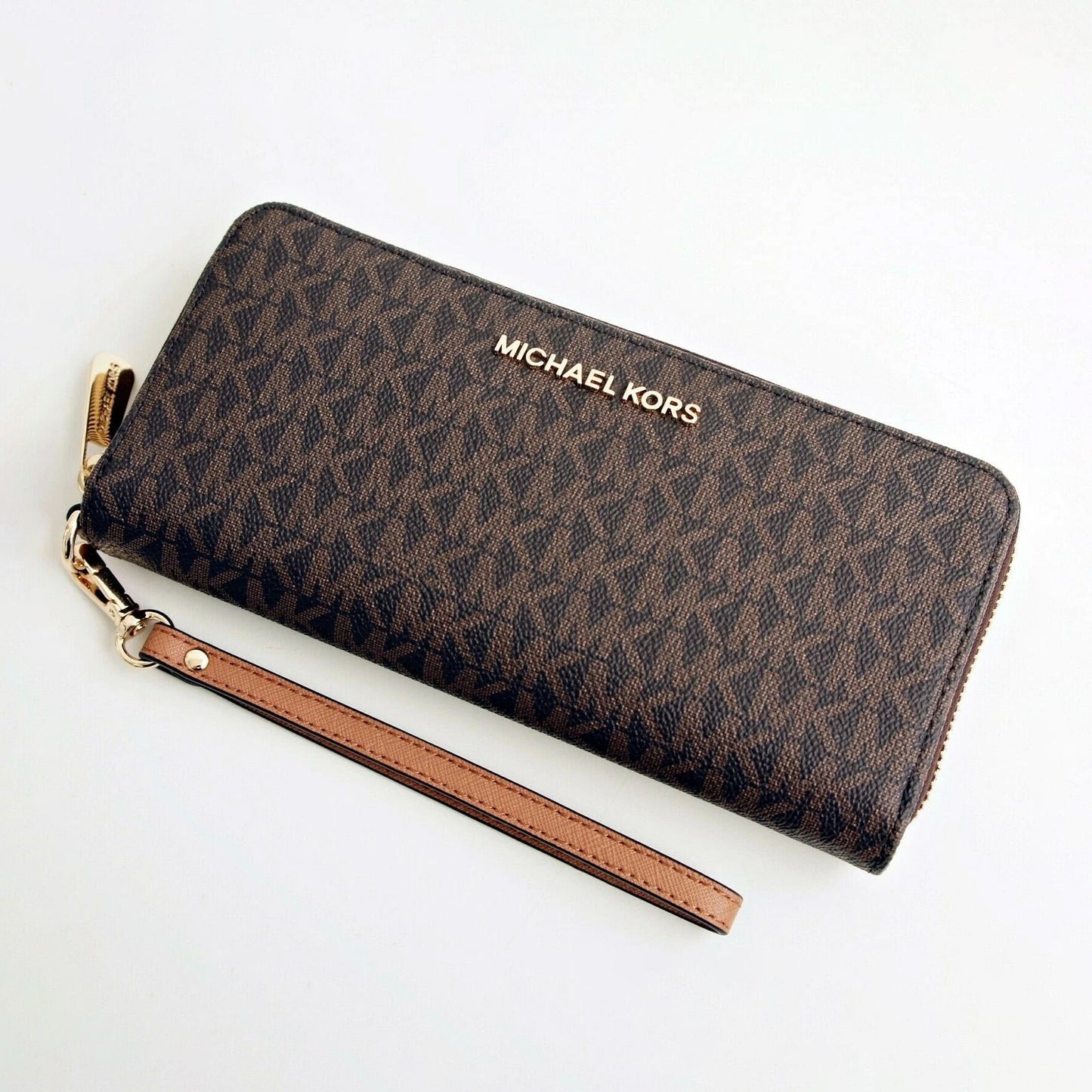 Michael Kors Jet Set Travel Logo LG Continental Wallet (35F8GTVT3B)