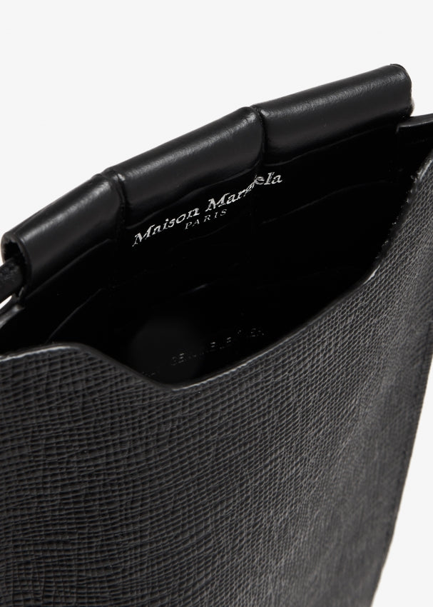 Maison Margiela Croc-Effect Leather Phone Pouch (SA2VZ0001)